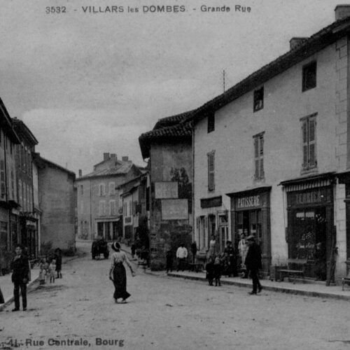 Grande Rue à Villars-les-Dombes